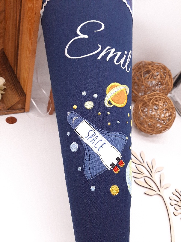 Schultüte Weltraum, Stoffschultüte mit dem Thema Weltall, Rakete und Planeten – Bild 6