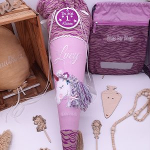 Schultüte Einhorn, passend zum Step by Step Lovely Unicorn Nuala, Einhorn Schultüte mit 3D Haaren bestickt